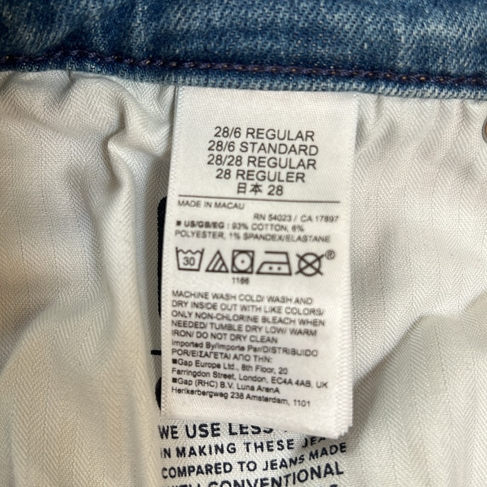 GAP Mid Rise Split-Hem Vintage Slim Jeans - Picture 13 of 13